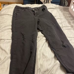 1822 black ripped denim jeans